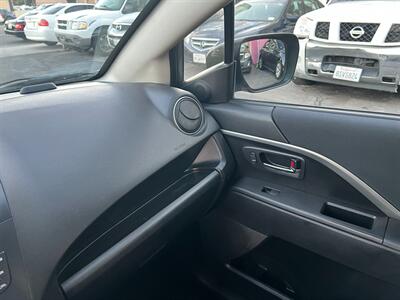 2013 Mazda Mazda5 Sport   - Photo 49 - Los Angeles, CA 91306