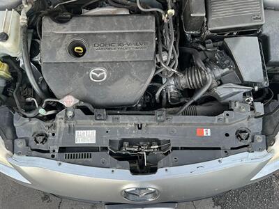2013 Mazda Mazda5 Sport   - Photo 68 - Los Angeles, CA 91306