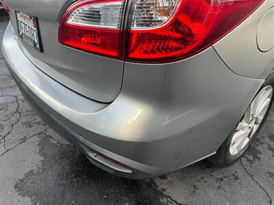 2013 Mazda Mazda5 Sport   - Photo 65 - Los Angeles, CA 91306