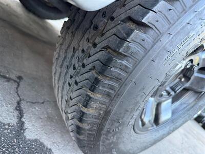 1998 Toyota 4Runner Limited - Photo 14 - Los Angeles, CA 91306