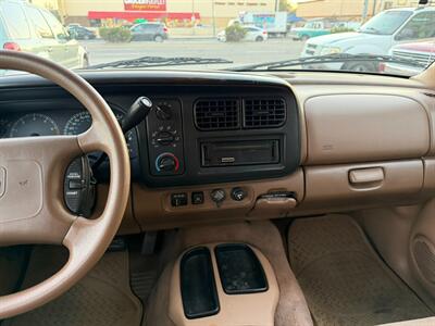 2000 Dodge Durango SLT   - Photo 24 - Los Angeles, CA 91306