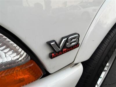 2000 Dodge Durango SLT   - Photo 39 - Los Angeles, CA 91306