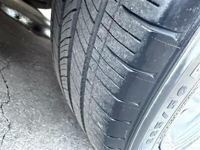 2004 Cadillac CTS   - Photo 13 - Los Angeles, CA 91306