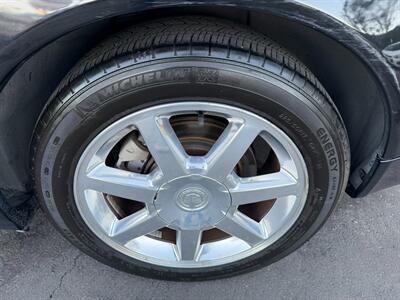 2004 Cadillac CTS   - Photo 14 - Los Angeles, CA 91306