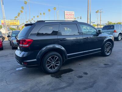 2012 Dodge Journey SXT   - Photo 6 - Los Angeles, CA 91306