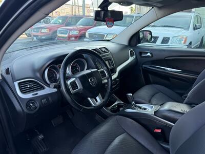 2012 Dodge Journey SXT   - Photo 16 - Los Angeles, CA 91306