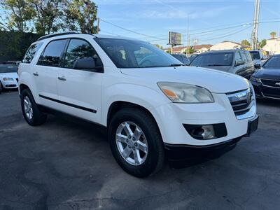 2008 Saturn Outlook XE   - Photo 2 - Los Angeles, CA 91306