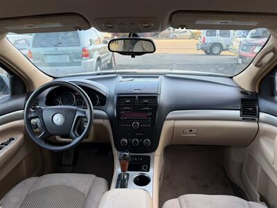 2008 Saturn Outlook XE   - Photo 42 - Los Angeles, CA 91306