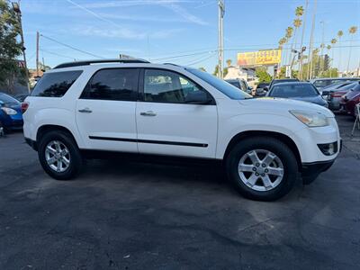 2008 Saturn Outlook XE   - Photo 4 - Los Angeles, CA 91306