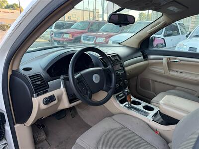 2008 Saturn Outlook XE   - Photo 15 - Los Angeles, CA 91306