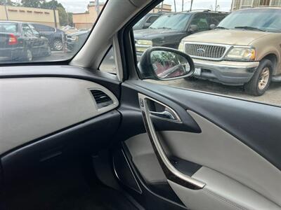 2015 Buick Verano   - Photo 21 - Los Angeles, CA 91306