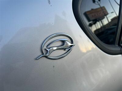 2005 Chevrolet Impala   - Photo 40 - Los Angeles, CA 91306