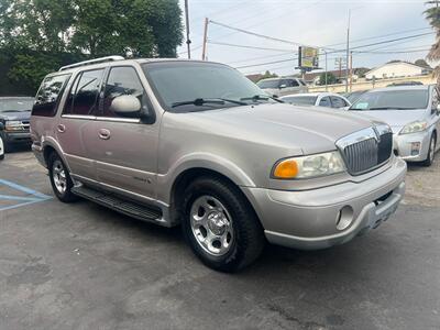 2002 Lincoln Navigator   - Photo 2 - Los Angeles, CA 91306