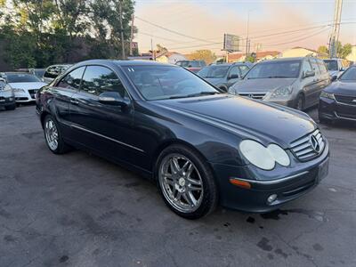 2005 Mercedes-Benz CLK CLK 320   - Photo 2 - Los Angeles, CA 91306