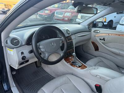 2005 Mercedes-Benz CLK CLK 320   - Photo 16 - Los Angeles, CA 91306