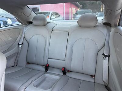 2005 Mercedes-Benz CLK CLK 320   - Photo 19 - Los Angeles, CA 91306