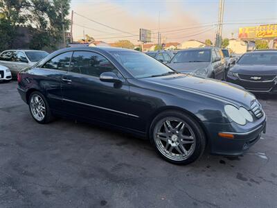 2005 Mercedes-Benz CLK CLK 320   - Photo 3 - Los Angeles, CA 91306