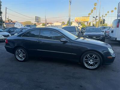2005 Mercedes-Benz CLK CLK 320   - Photo 34 - Los Angeles, CA 91306