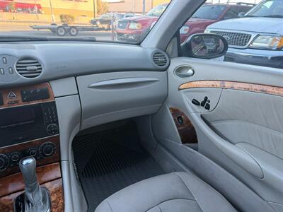2005 Mercedes-Benz CLK CLK 320   - Photo 22 - Los Angeles, CA 91306