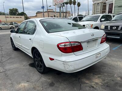 2000 INFINITI I30   - Photo 9 - Los Angeles, CA 91306