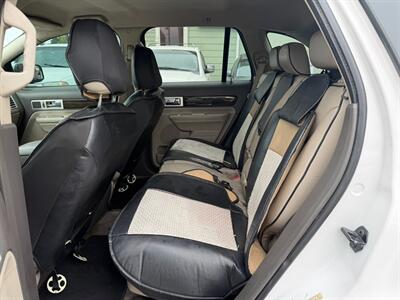 2010 Lincoln MKX - Photo 18 - Los Angeles, CA 91306