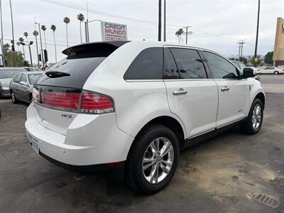 2010 Lincoln MKX - Photo 7 - Los Angeles, CA 91306