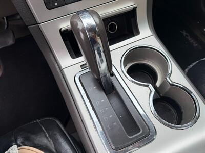 2010 Lincoln MKX - Photo 50 - Los Angeles, CA 91306