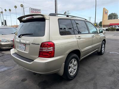 2001 Toyota Highlander - Photo 7 - Los Angeles, CA 91306