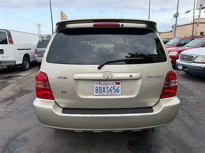 2001 Toyota Highlander - Photo 8 - Los Angeles, CA 91306