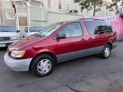 2000 Toyota Sienna LE   - Photo 27 - Los Angeles, CA 91306