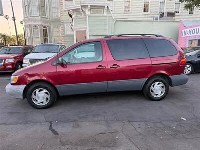 2000 Toyota Sienna LE   - Photo 29 - Los Angeles, CA 91306