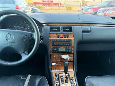 2000 Mercedes-Benz E 320   - Photo 22 - Los Angeles, CA 91306