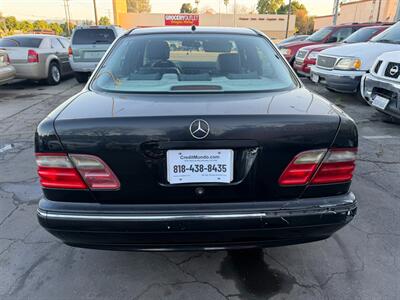 2000 Mercedes-Benz E 320   - Photo 8 - Los Angeles, CA 91306