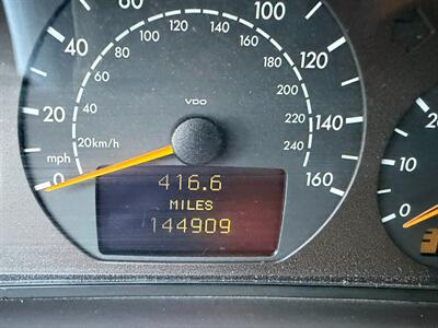 2000 Mercedes-Benz E 320   - Photo 24 - Los Angeles, CA 91306