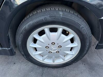 2000 Mercedes-Benz E 320   - Photo 13 - Los Angeles, CA 91306