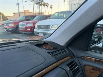 2000 Mercedes-Benz E 320   - Photo 50 - Los Angeles, CA 91306