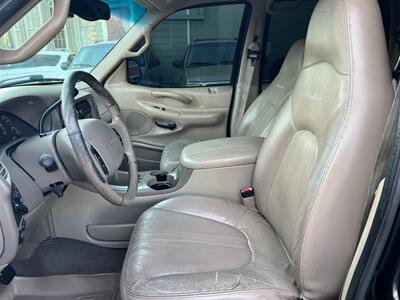 2000 Ford Expedition Eddie Bauer   - Photo 17 - Los Angeles, CA 91306