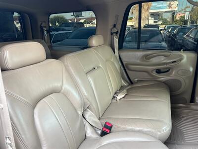 2000 Ford Expedition Eddie Bauer   - Photo 41 - Los Angeles, CA 91306