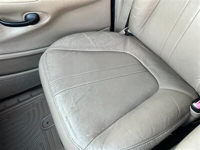 2000 Ford Expedition Eddie Bauer   - Photo 75 - Los Angeles, CA 91306
