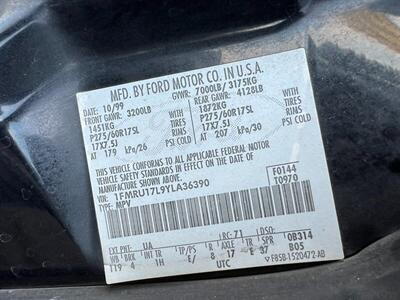 2000 Ford Expedition Eddie Bauer   - Photo 51 - Los Angeles, CA 91306