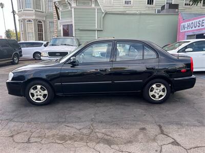 2001 Hyundai ACCENT GL   - Photo 29 - Los Angeles, CA 91306