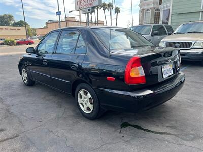 2001 Hyundai ACCENT GL   - Photo 31 - Los Angeles, CA 91306