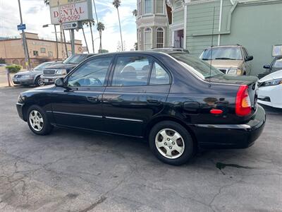 2001 Hyundai ACCENT GL   - Photo 30 - Los Angeles, CA 91306