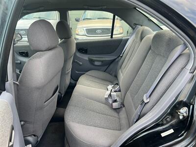 2001 Hyundai ACCENT GL   - Photo 18 - Los Angeles, CA 91306