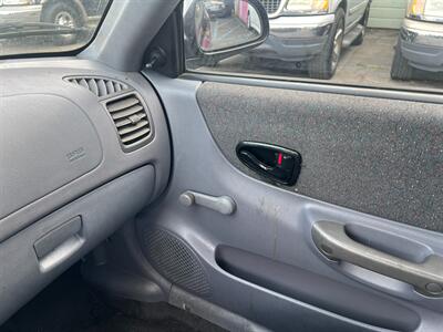 2001 Hyundai ACCENT GL   - Photo 44 - Los Angeles, CA 91306
