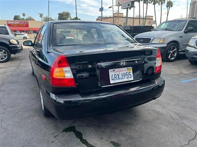 2001 Hyundai ACCENT GL   - Photo 32 - Los Angeles, CA 91306
