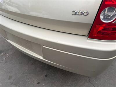 2009 Chrysler 300 LX   - Photo 58 - Los Angeles, CA 91306
