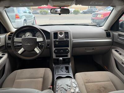 2009 Chrysler 300 LX   - Photo 44 - Los Angeles, CA 91306