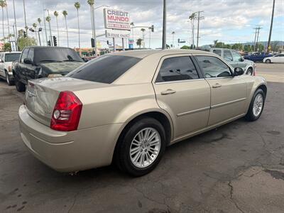 2009 Chrysler 300 LX   - Photo 7 - Los Angeles, CA 91306