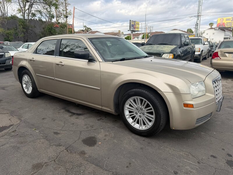 2009 Chrysler 300 LX  